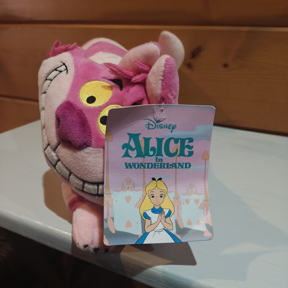 Disney Alice in Wonderland Cheshire Cat 13-Inch Plush Used with Original Tag E22 - Picture 2 of 5